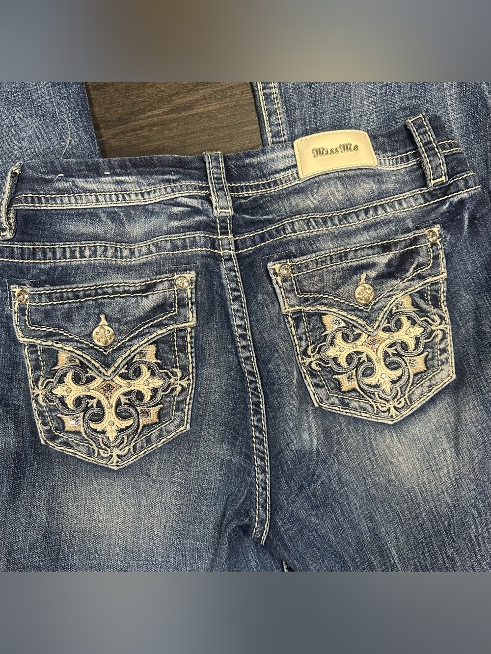 Miss Me Jeans 32 Curvy Bootcut 31.5 Inseam